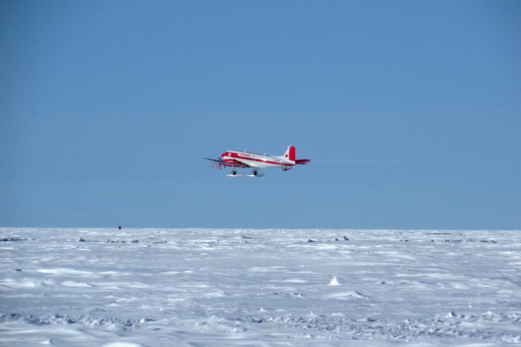 我国科学家新发现46个南极冰下湖